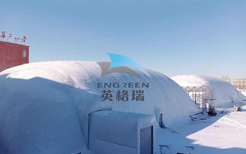 校园小黄片应用下载体育馆，学生冬季体育活动的理想场所