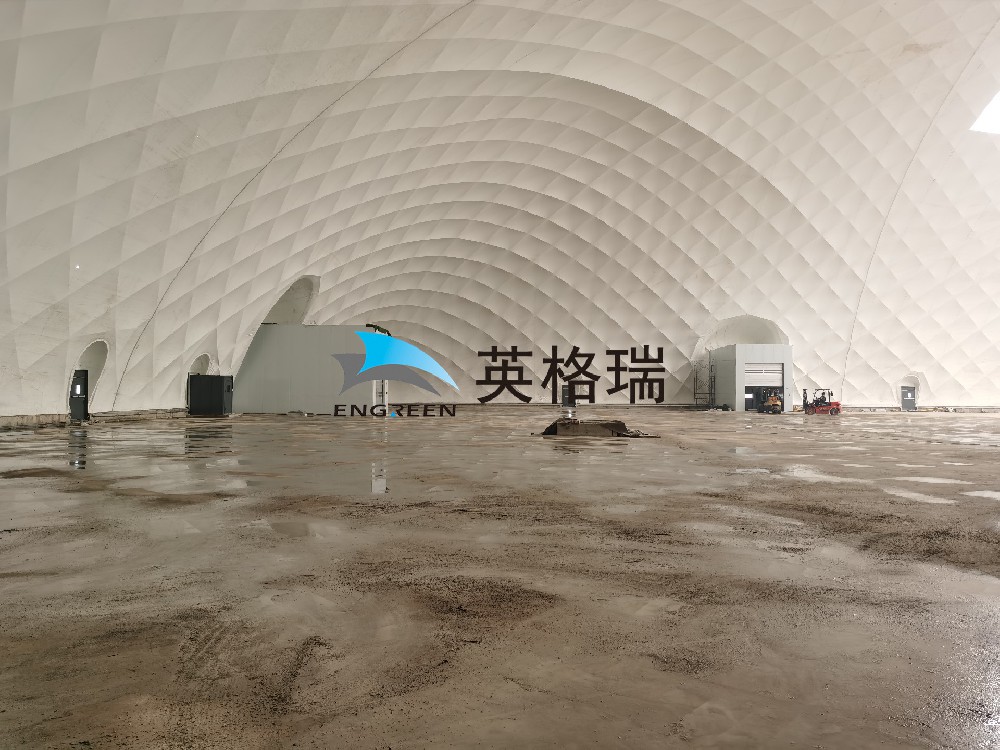 小黄片应用下载仓库内部空间无碍，大型机械可自由运行，空间利用率高